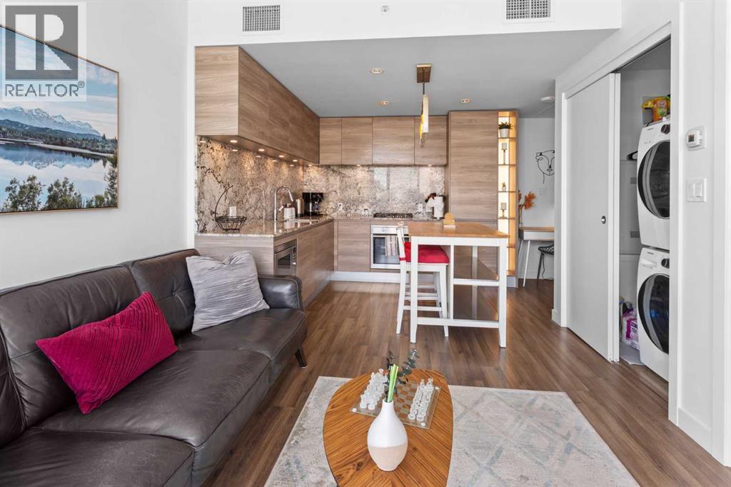 Single Family House for Sale in    Avenue SW Beltline Calgary 