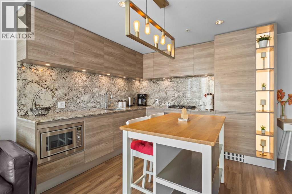 Single Family House for Sale in    Avenue SW Beltline Calgary 