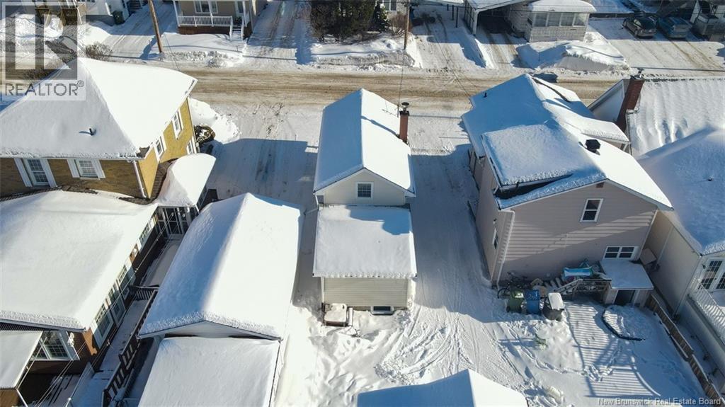 38 39TH AVENUE - 19