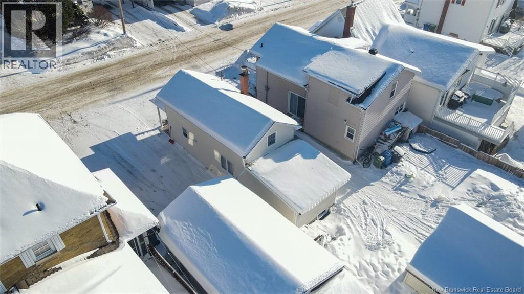 38 39TH AVENUE - 20