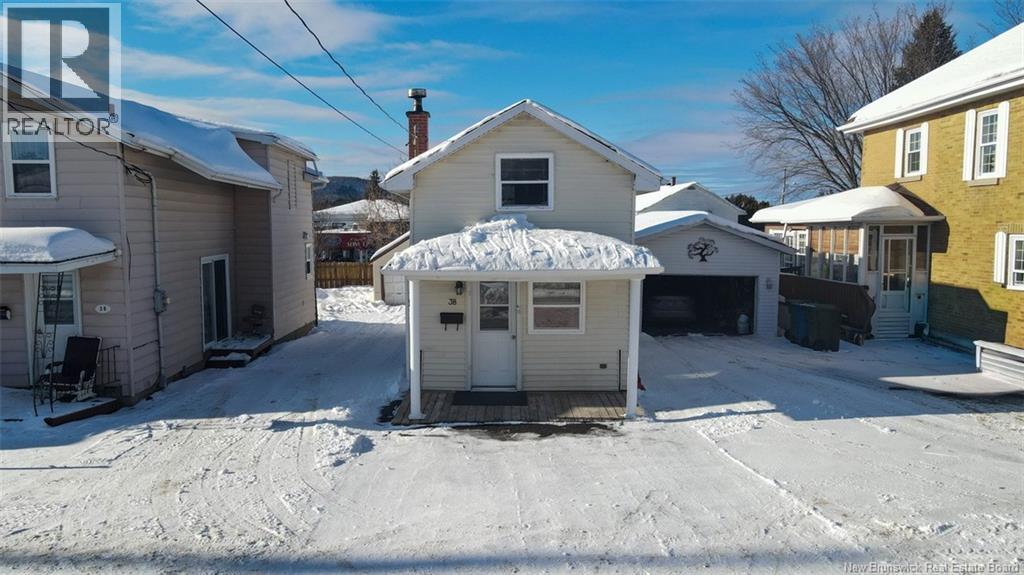 38 39TH AVENUE - 24