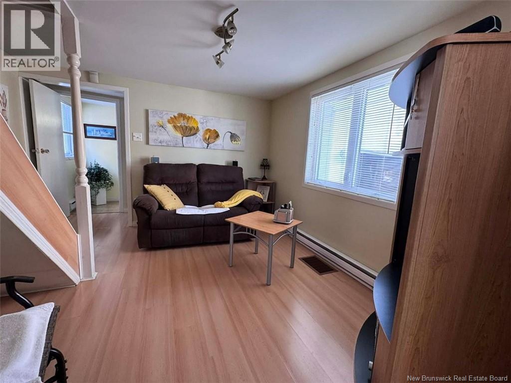 38 39TH AVENUE - 4
