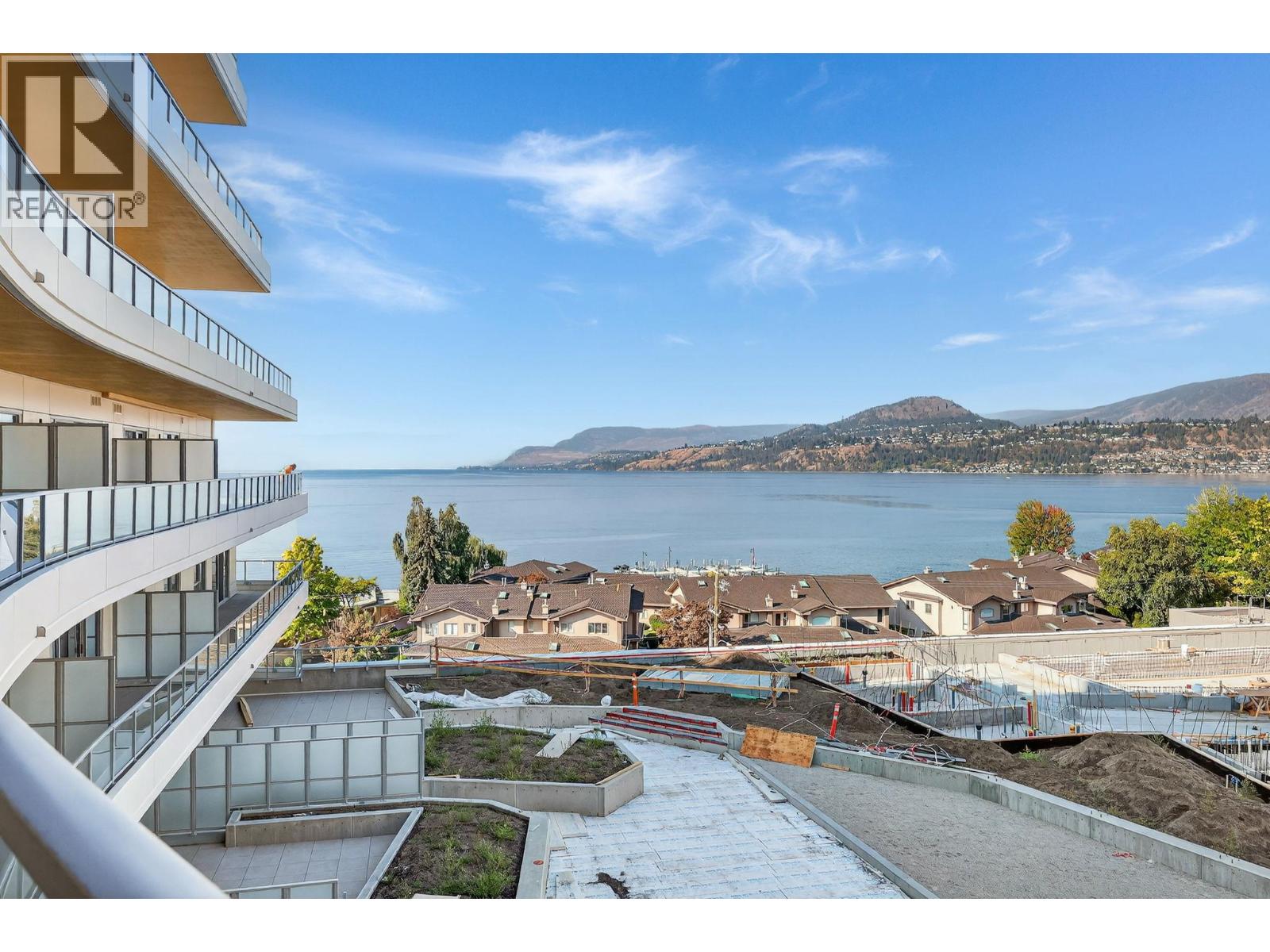 #612-3340 Lakeshore Road, Kelowna