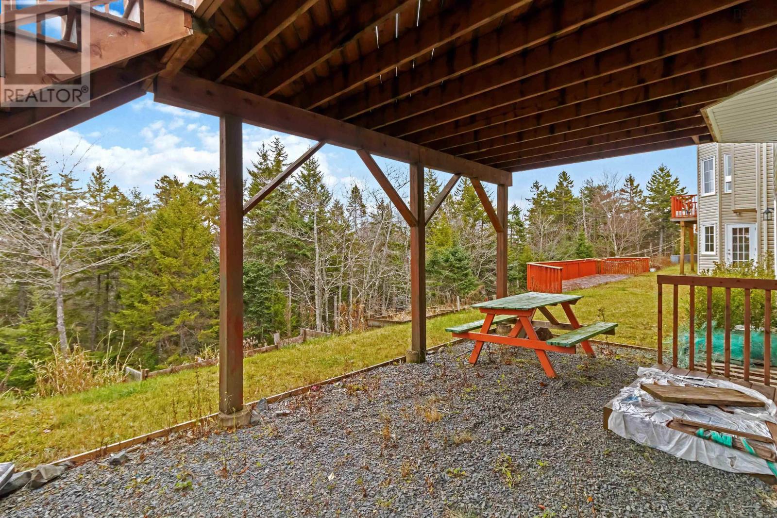 Property 45 of 48 of 167 Ravines Drive