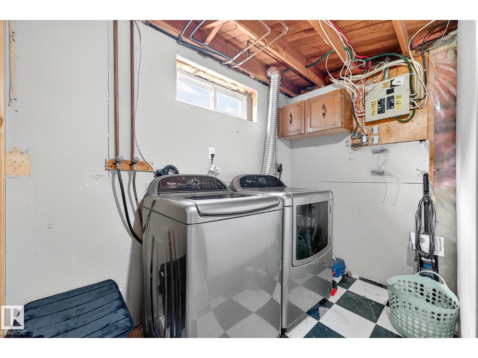 11005 162A AV NW, Edmonton