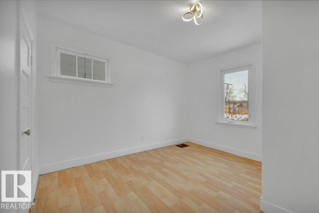 10844 97 ST NW - 18