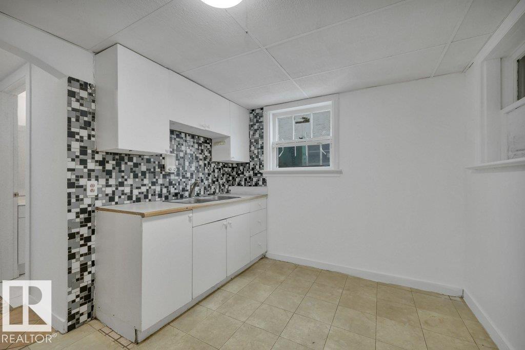 10844 97 ST NW - 23