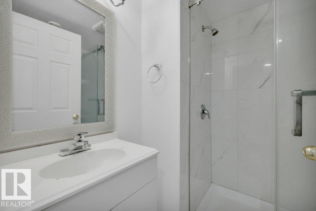 10844 97 ST NW - 28