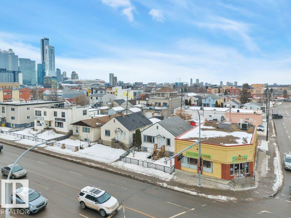 10844 97 ST NW - 35