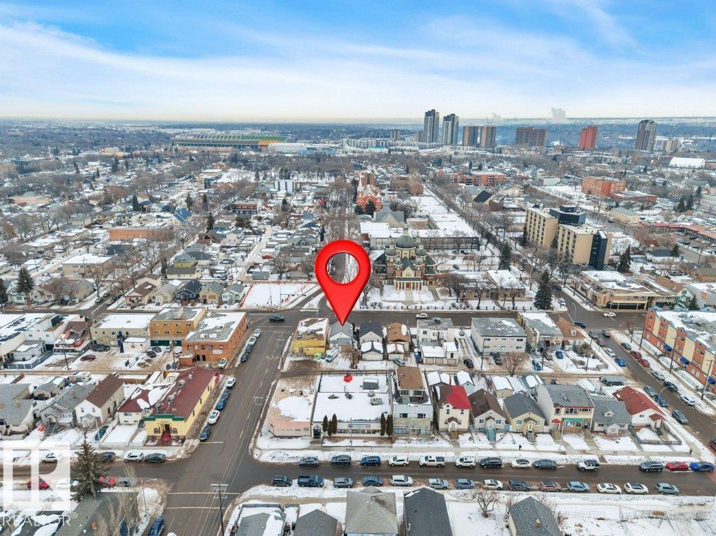10844 97 ST NW - 47