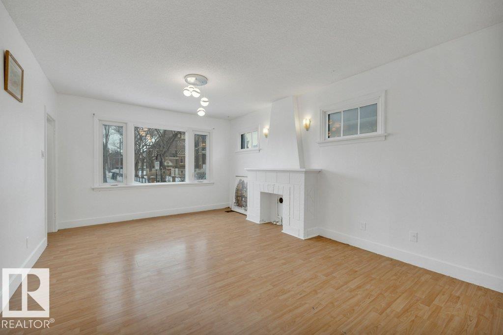 10844 97 ST NW - 8