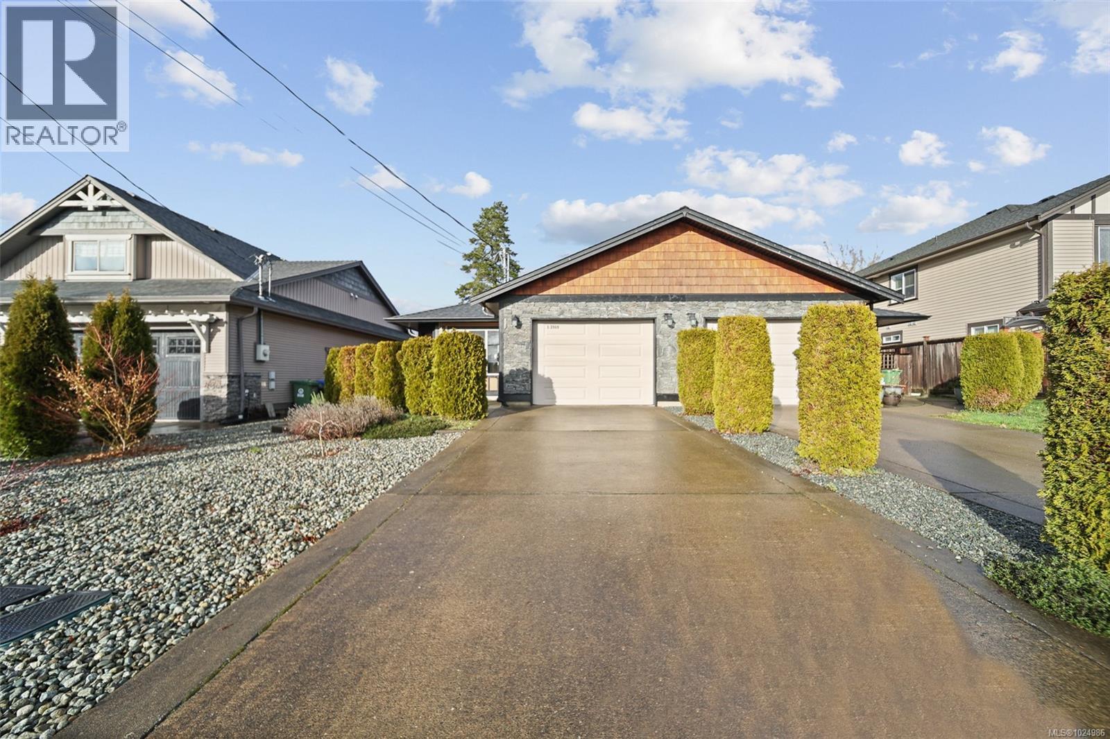 1 3969 Compton Rd, Port Alberni