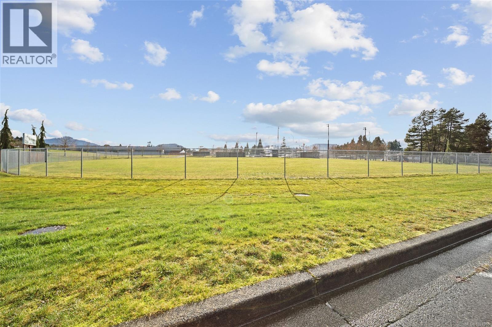 1 3969 Compton Rd, Port Alberni