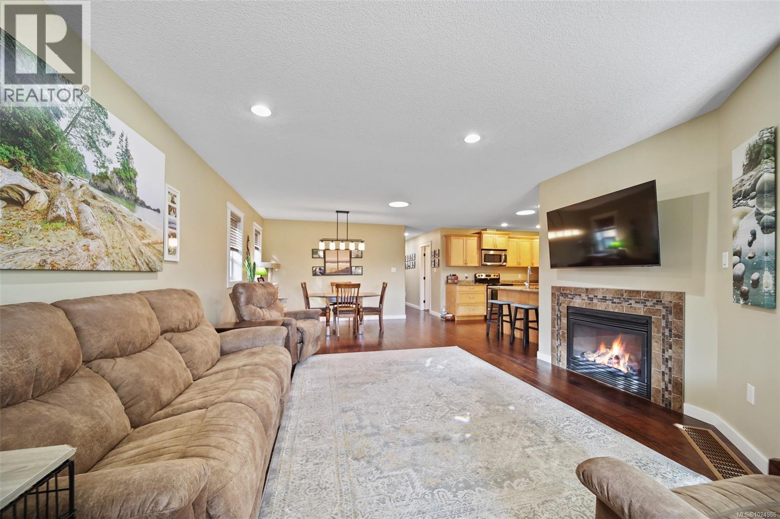 1 3969 Compton Rd, Port Alberni