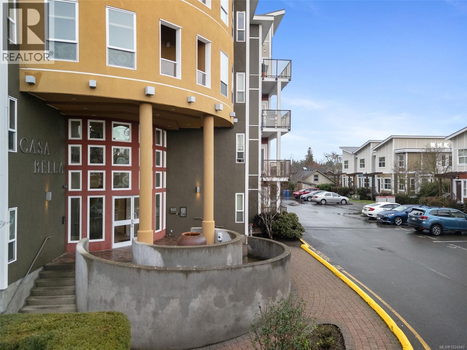 #201 866 BROCK AVE - 20