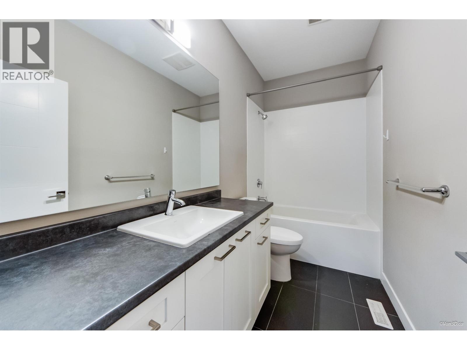 39340 FALCON CRESCENT, Squamish