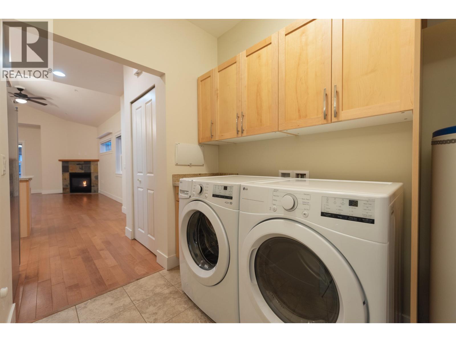 110 518 SHAW ROAD, Gibsons