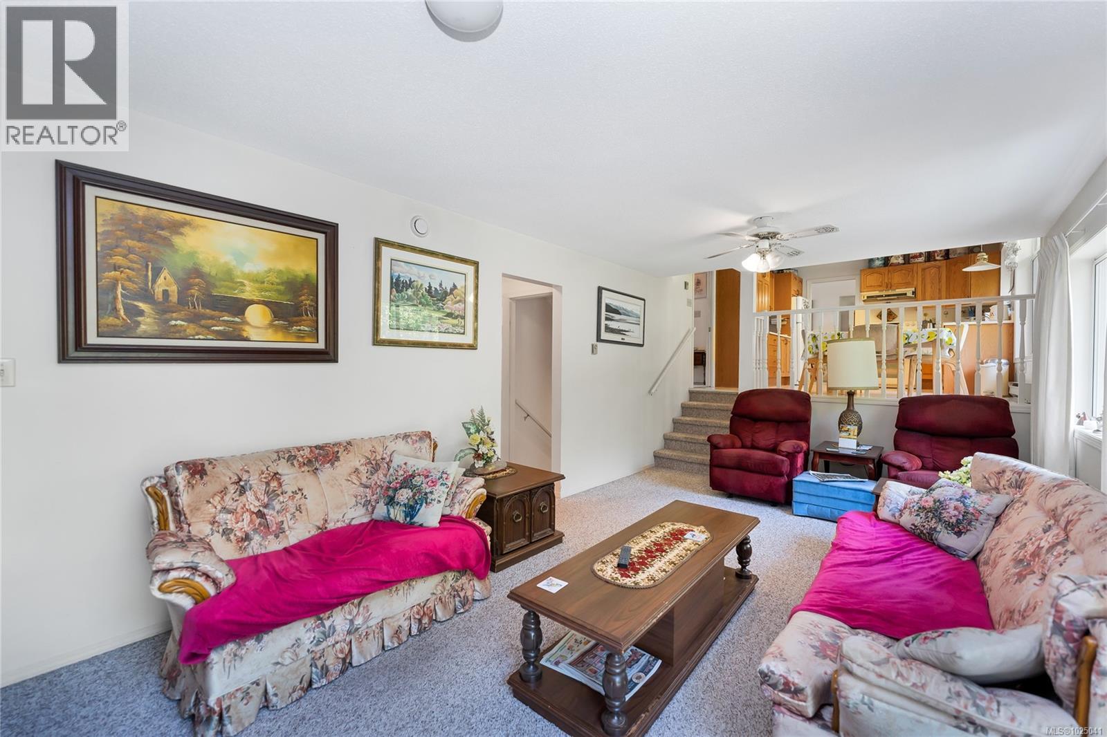 Single Family House for Sale in  Miller Ave Saanich 