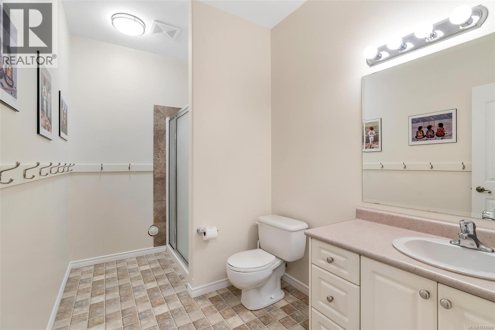  3250 Cobble Hill Road, Cobble Hill