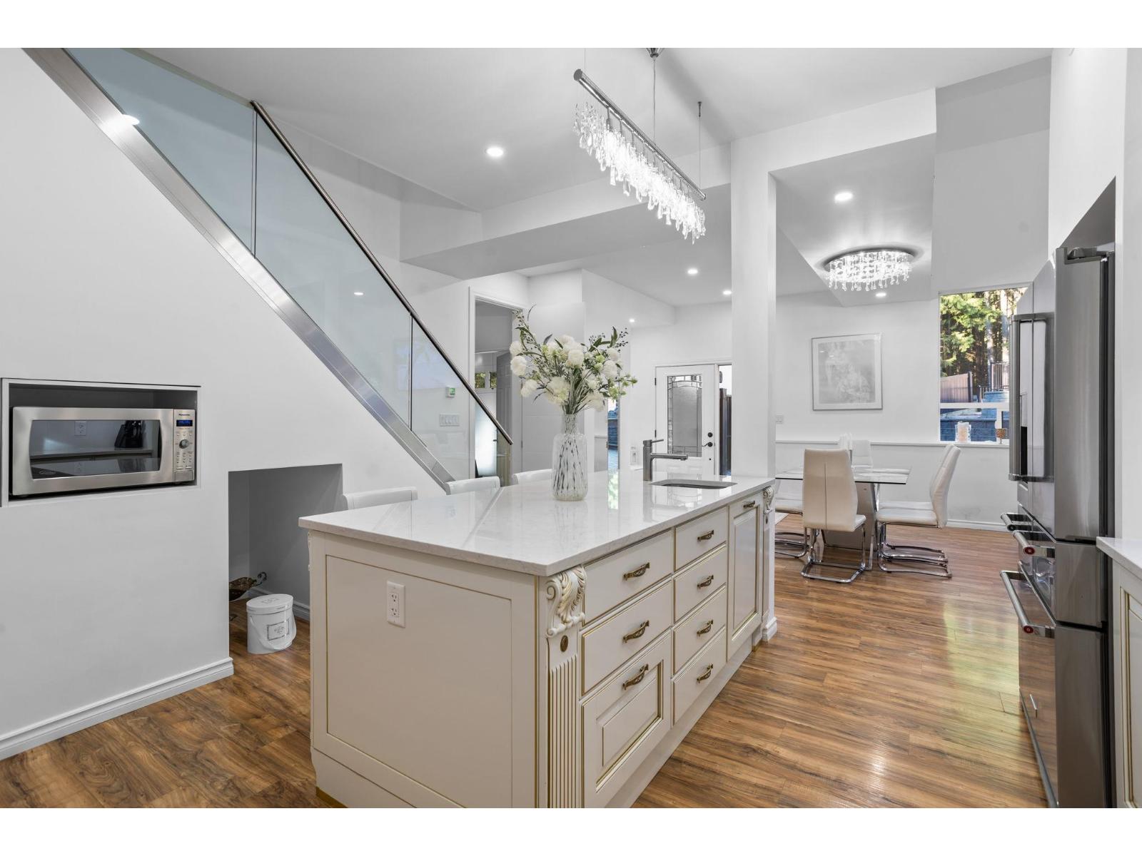 12468 CARR STREET, Mission