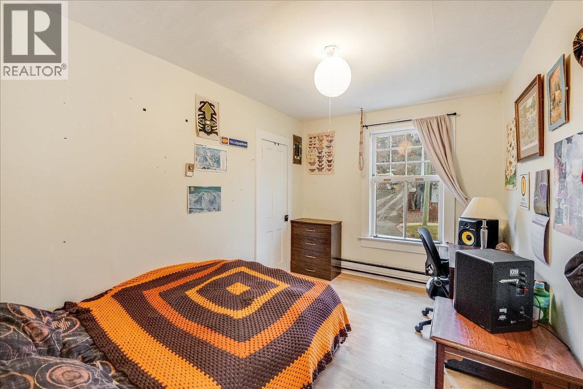 712 JOSEPHINE Street - 12