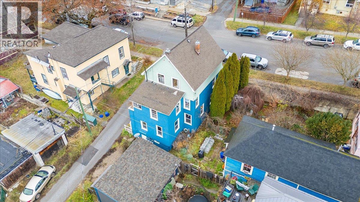 712 JOSEPHINE Street, Nelson