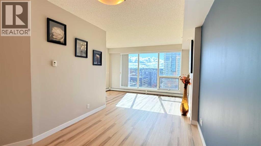 Single Family House for Sale in    Street SW Beltline Calgary 