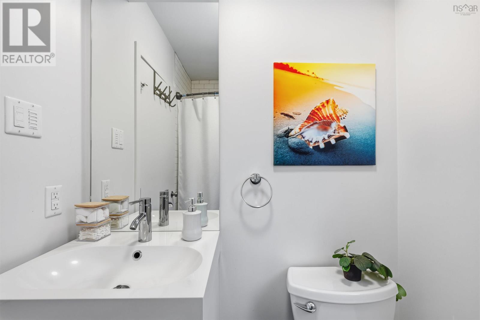 Property 20 of 49 of 3188/3190 Isleville Street