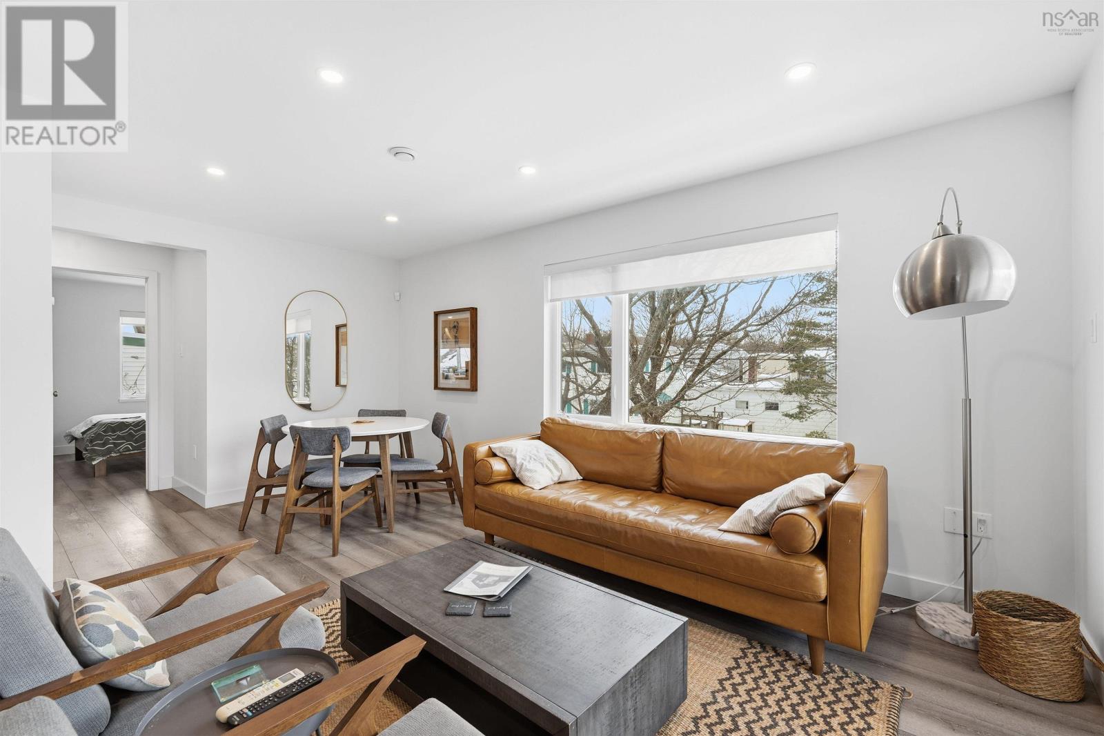 Property 30 of 49 of 3188/3190 Isleville Street