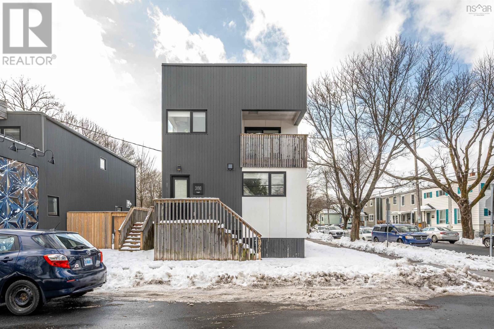 Property 2 of 49 of 3188/3190 Isleville Street