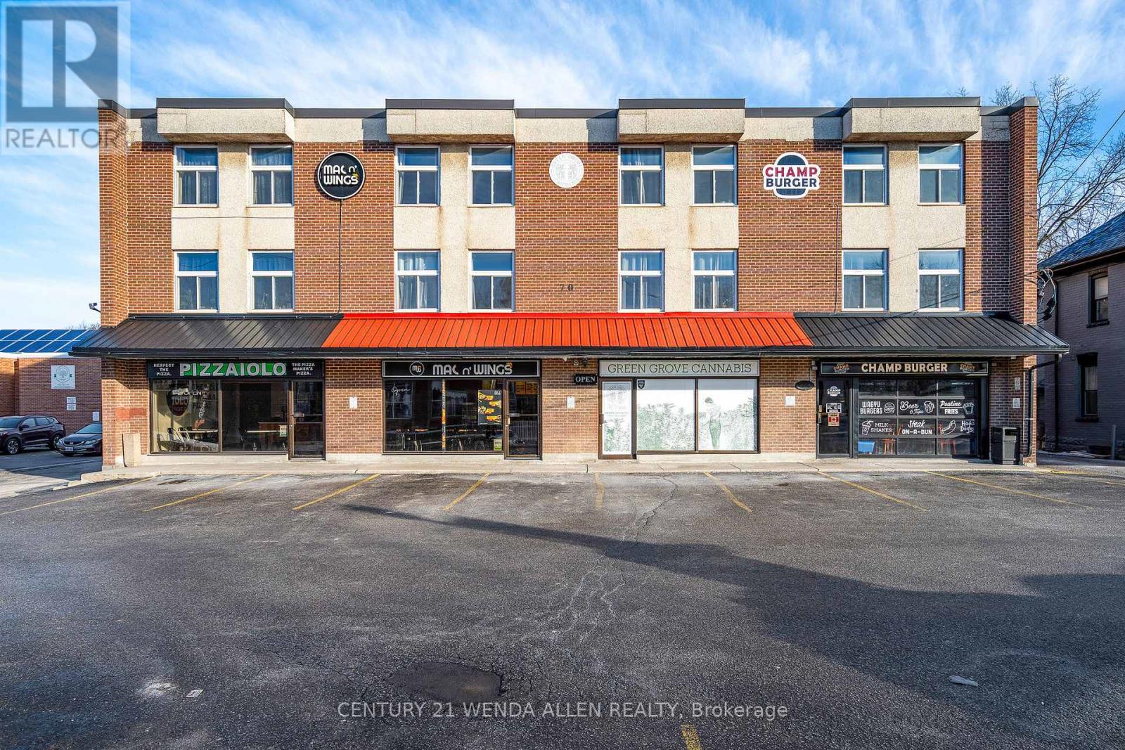 70 VICTORIA STREET E - 1