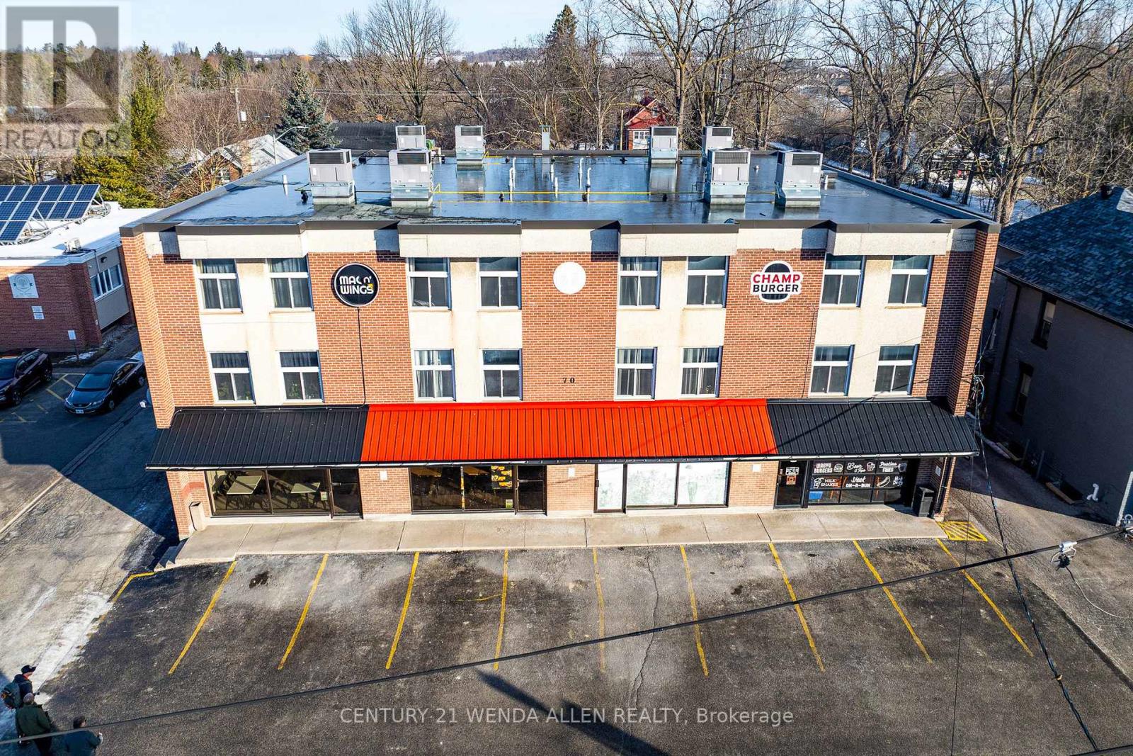 70 VICTORIA STREET E - 23