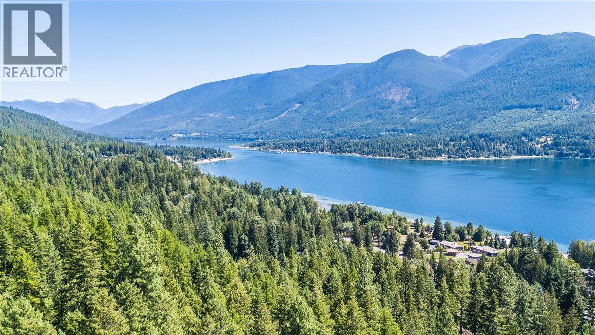 5631 LONGBEACH Road, Nelson