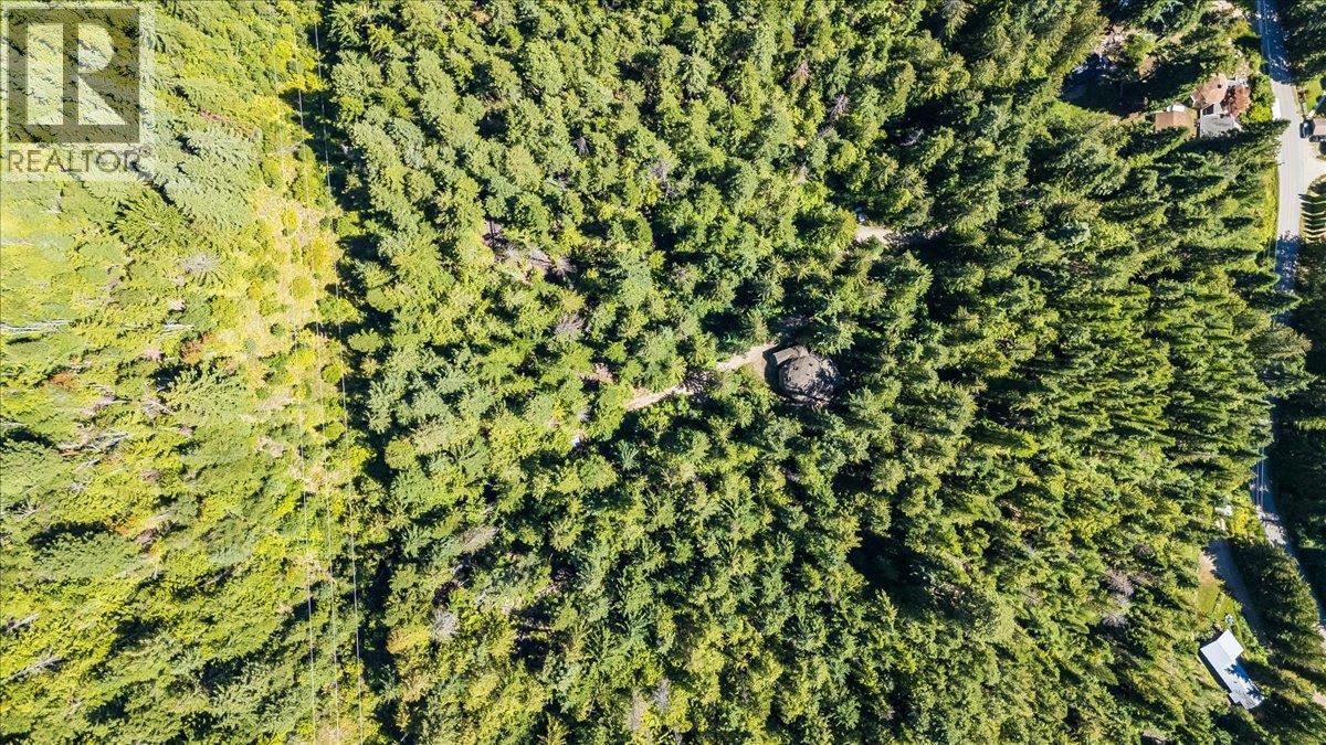 5631 LONGBEACH Road, Nelson