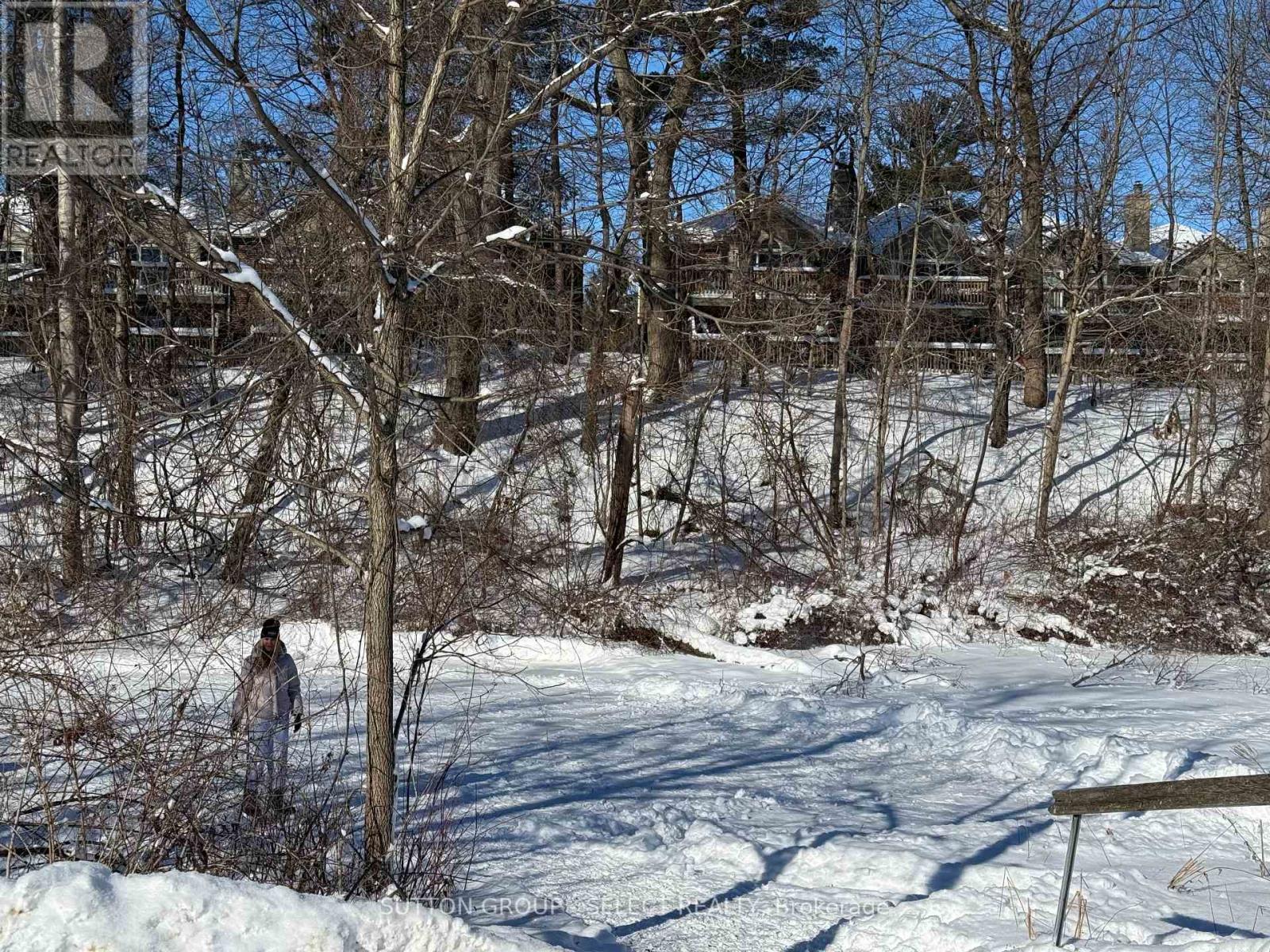 19 - 55 LAKE ROAD W - Photo 2 of 28, Lambton Shores (Grand Bend), Ontario