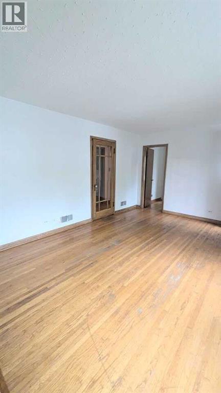 Single Family House Bungalow for Sale in   Avenue NW Capitol Hill Calgary 