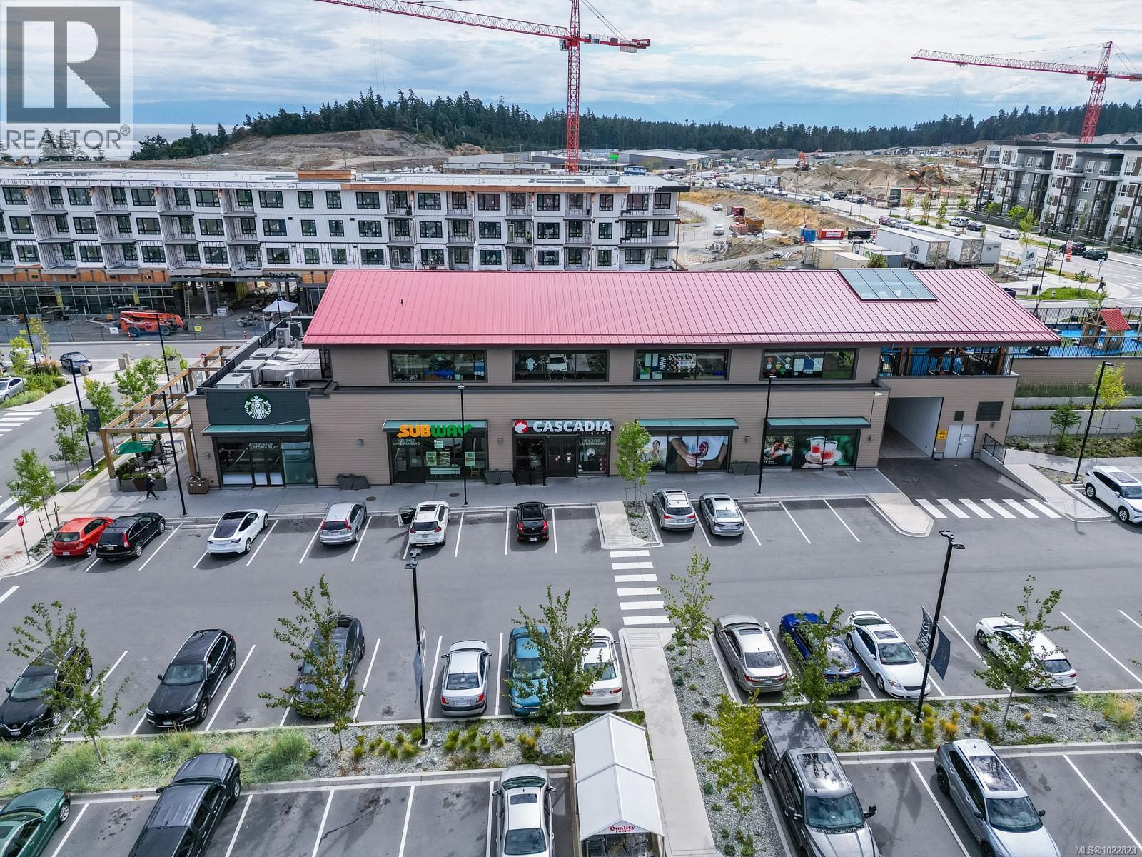 200 Caspian Dr, Colwood