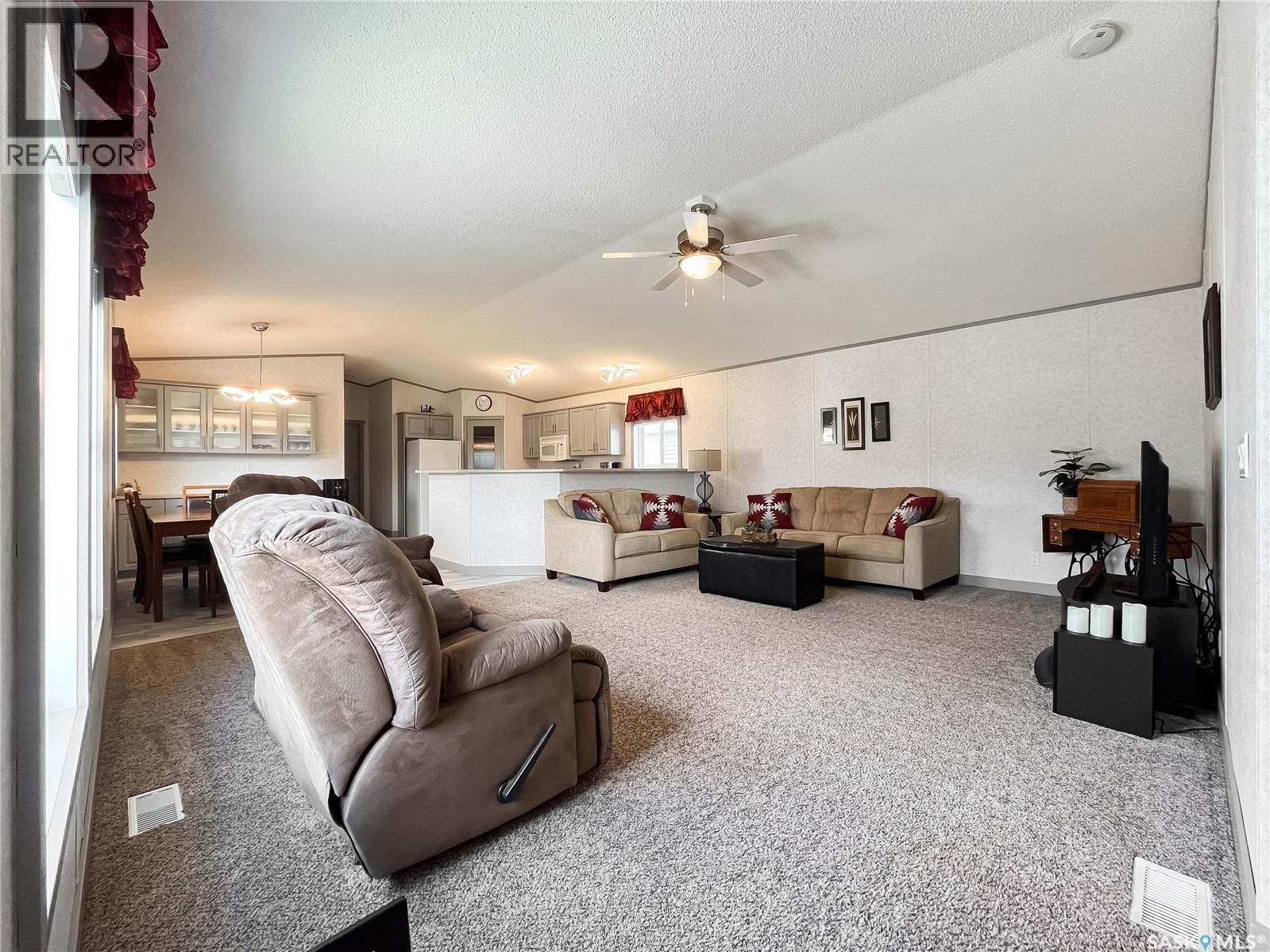 Single Family House Mobile Home for Sale in  Prairie Sun COURT Swift Current 