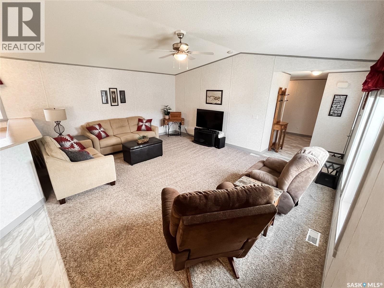 Single Family House Mobile Home for Sale in  Prairie Sun COURT Swift Current 