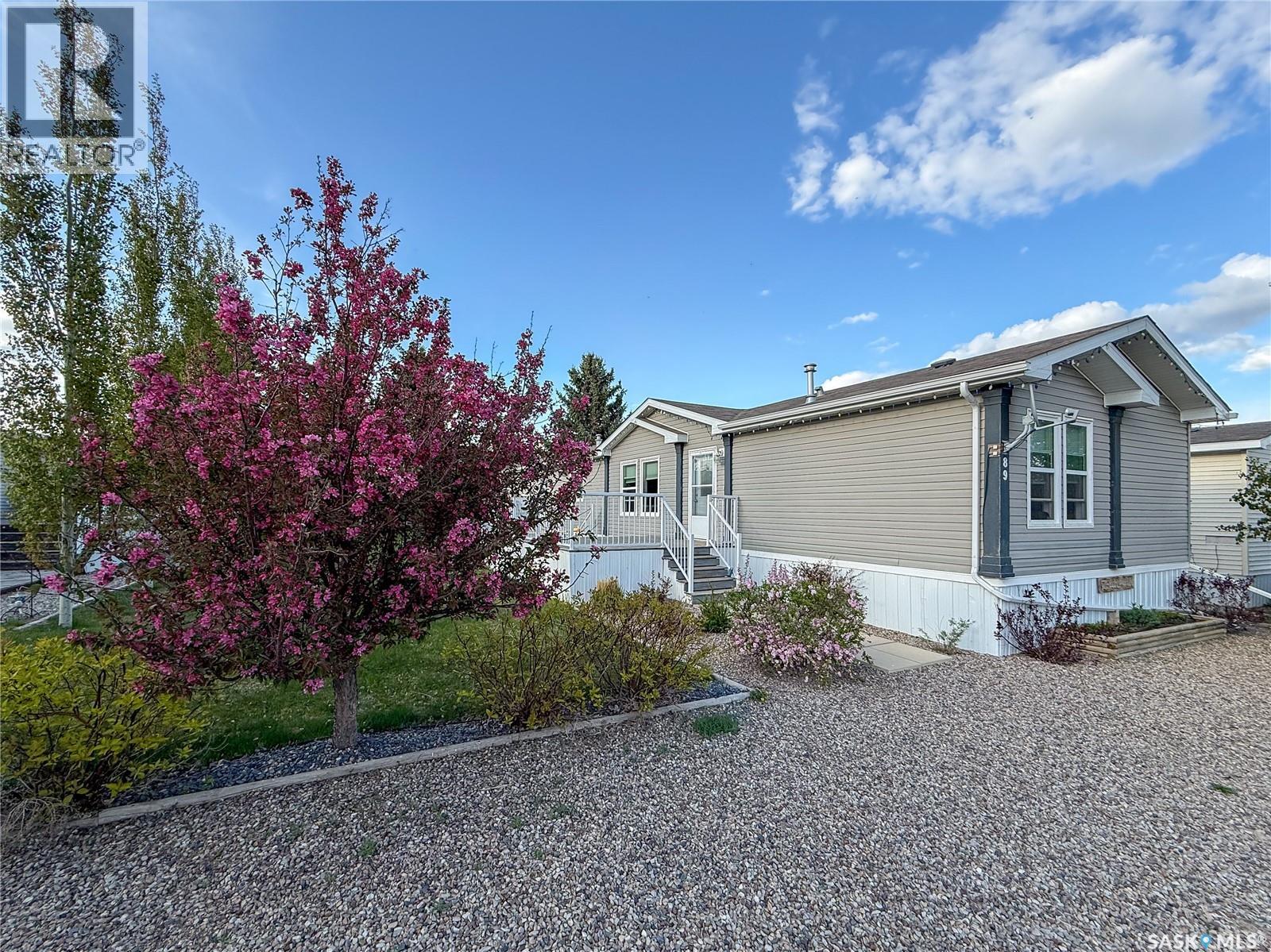 Single Family House Mobile Home for Sale in  Prairie Sun COURT Swift Current 