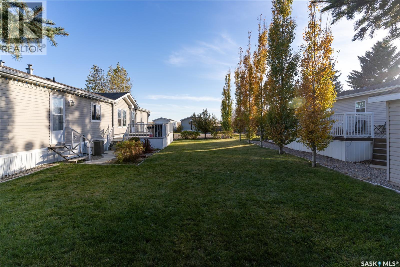 Single Family House Mobile Home for Sale in  Prairie Sun COURT Swift Current 