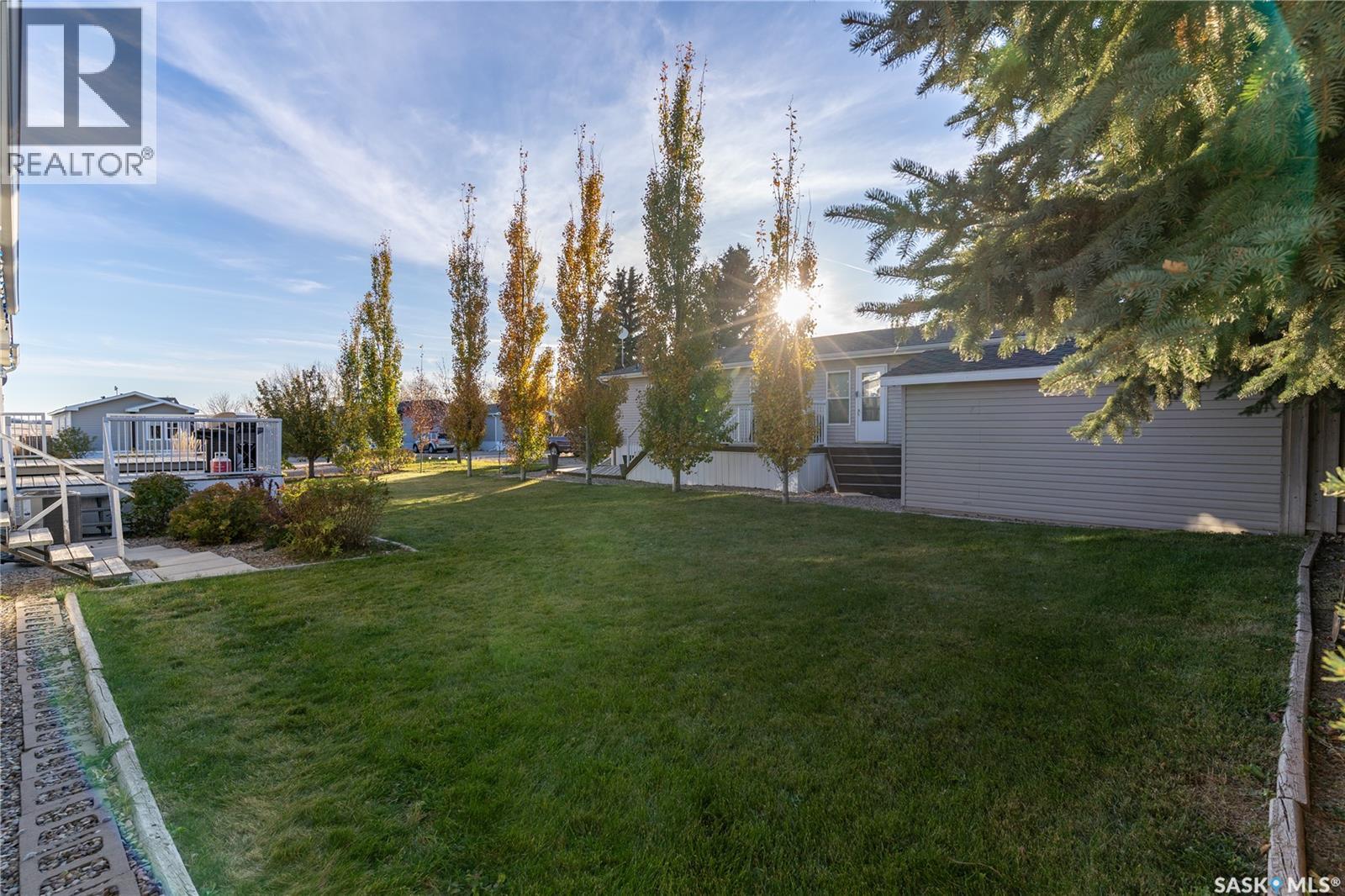 Single Family House Mobile Home for Sale in  Prairie Sun COURT Swift Current 