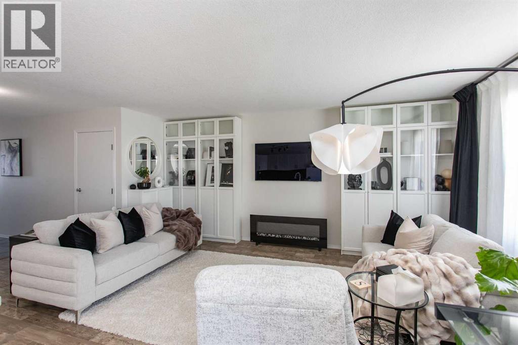 20 Jacobs Close, Red Deer