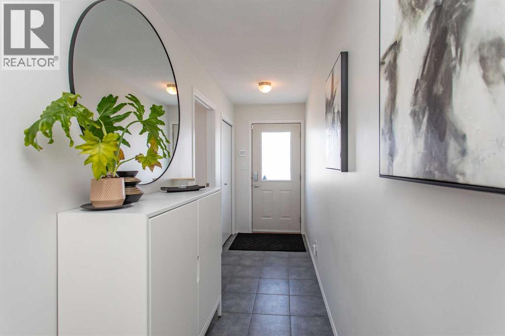 20 Jacobs Close, Red Deer