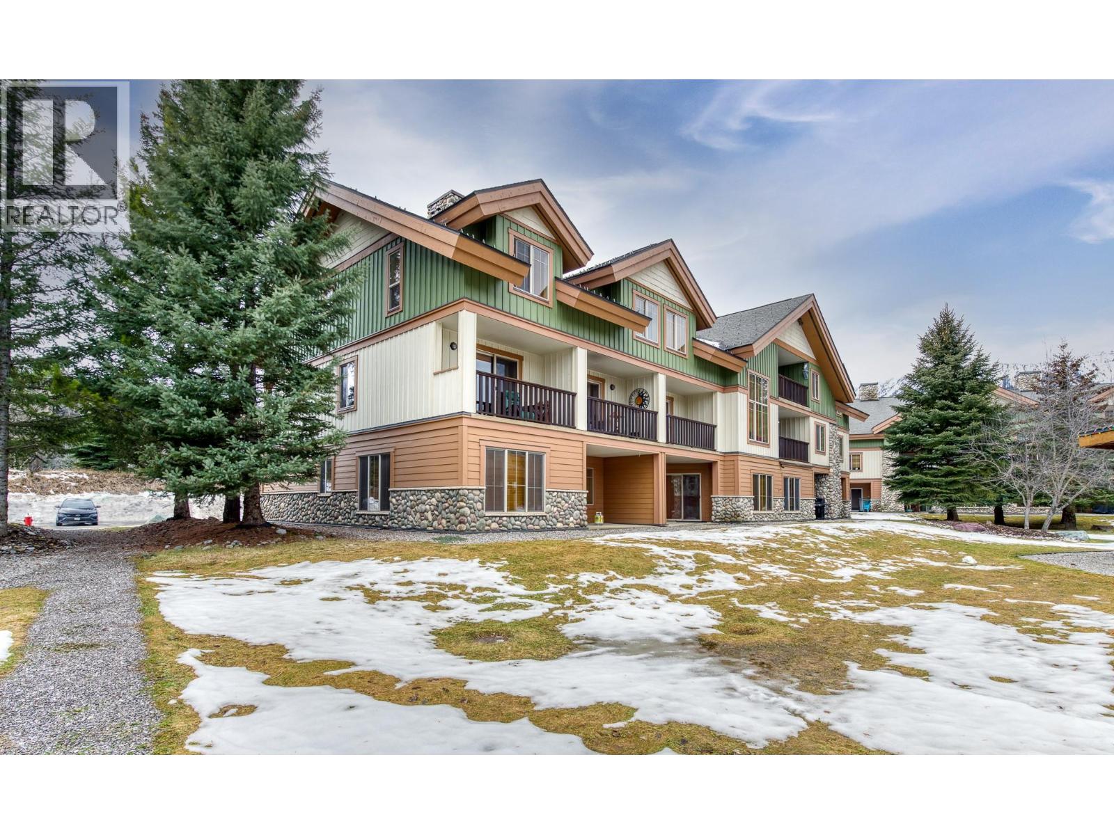 34 Rivermount Place Unit# 202B, Fernie