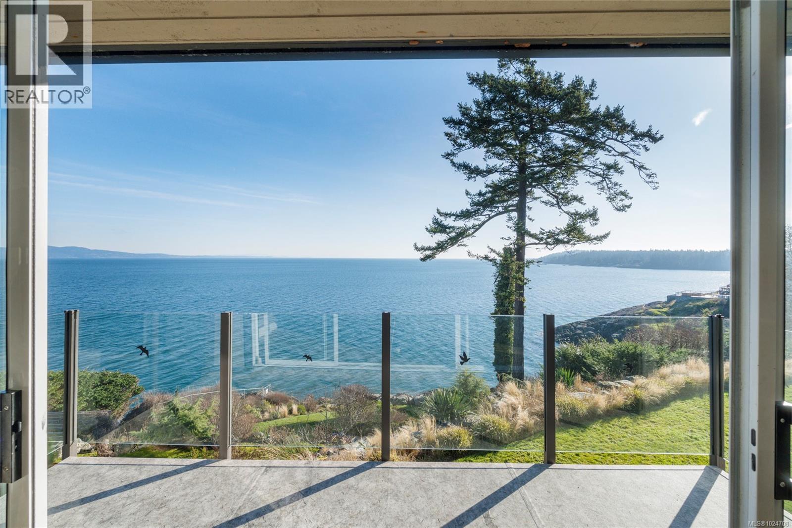  4325 Gordon Head Road, Saanich