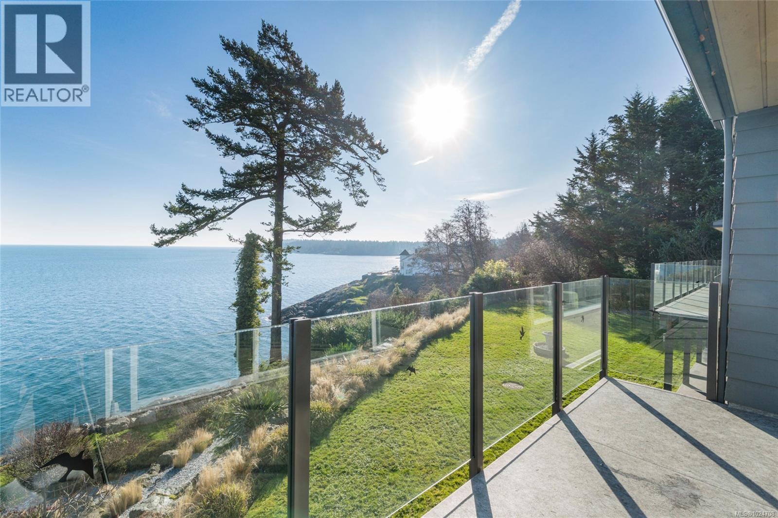  4325 Gordon Head Road, Saanich