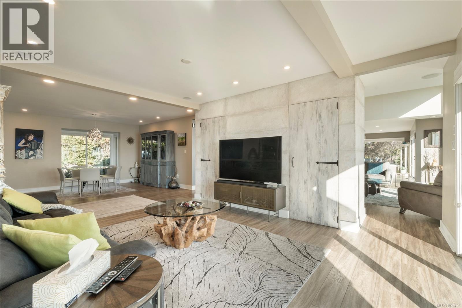 4325 Gordon Head Rd - 17