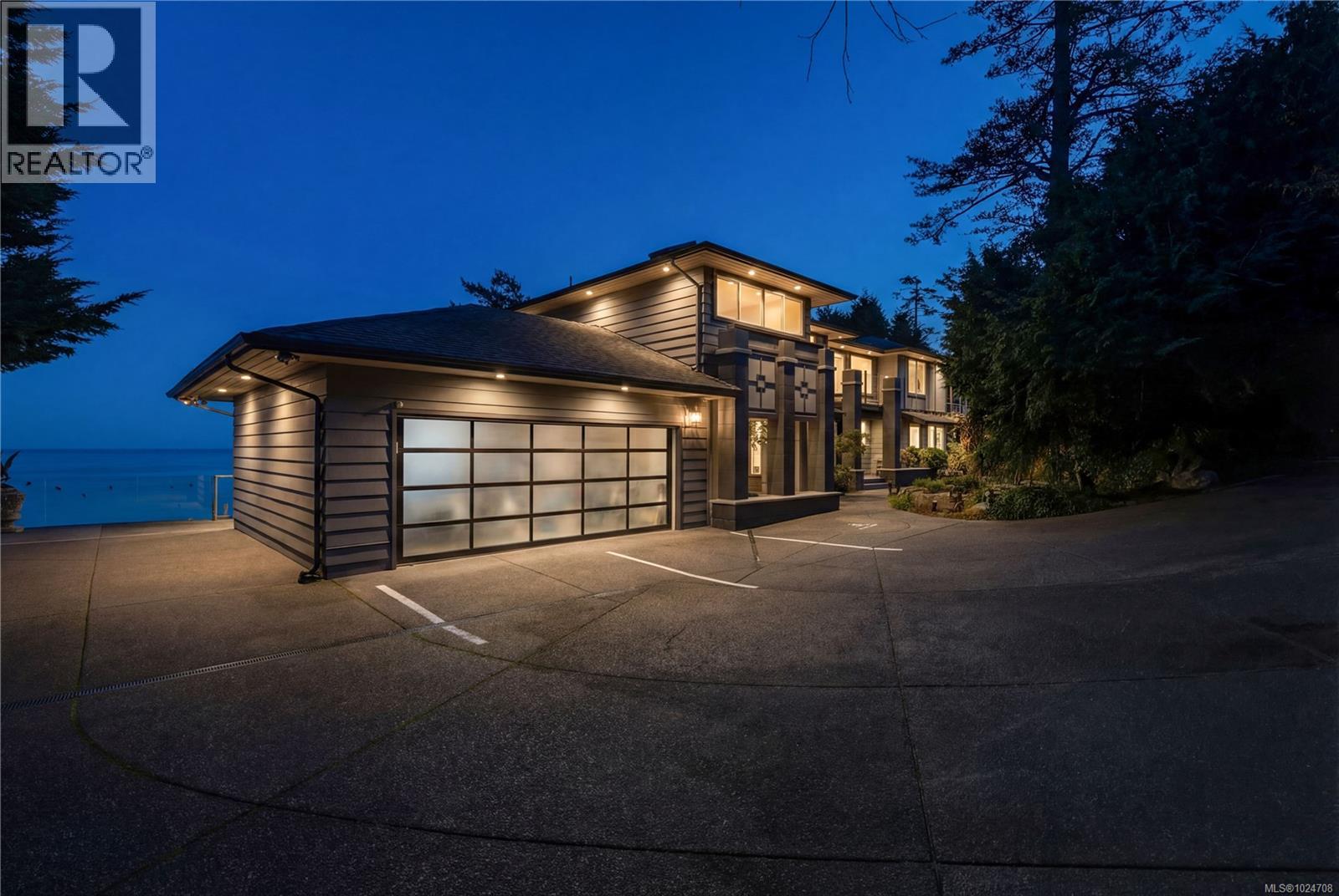  4325 Gordon Head Road, Saanich