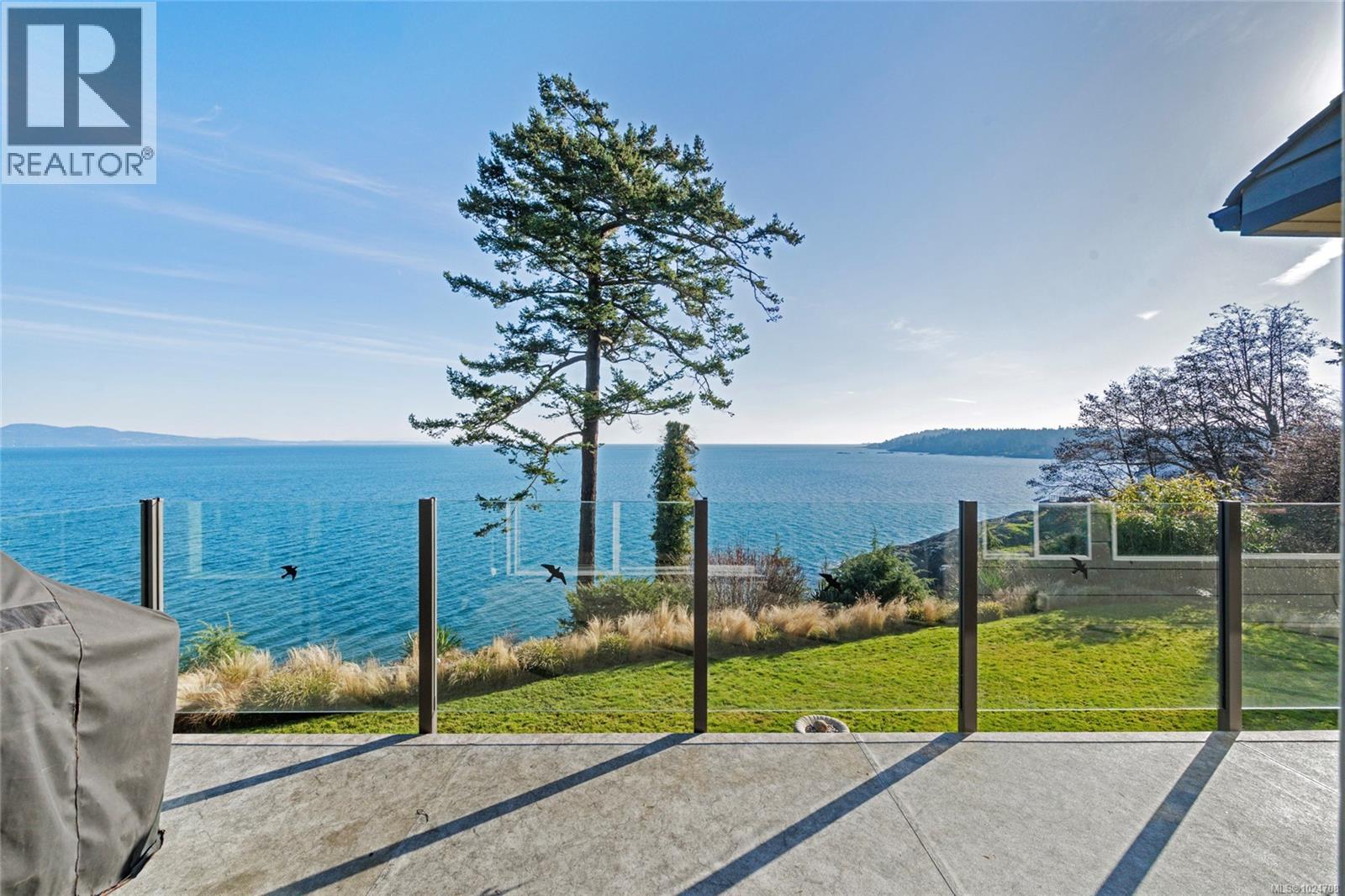  4325 Gordon Head Road, Saanich